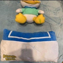 ドナルドダック　非売品ぬいぐるみ&まくらの画像