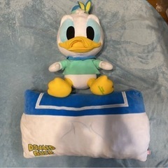 ドナルドダック　非売品ぬいぐるみ&まくら