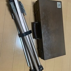 油絵の道具セット、イーゼル