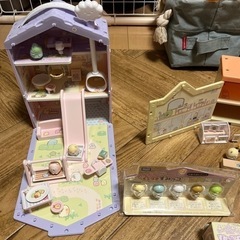 お早めに!すみっコぐらしセット⭐︎くっつきすみっコのおうちとお店とすみっコ、リーメント系2種セットの画像