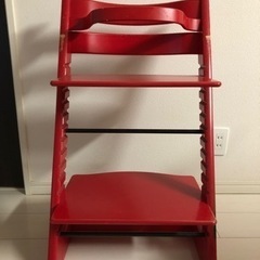 ストッケ　チェアー中古