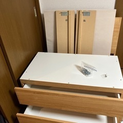IKEAベッドフレーム　シングル ベットの下の収納付き　(交渉可能)の画像