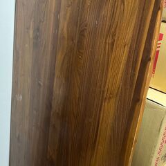 取引中　無印良品　ダイニングテーブル　無垢材テーブル・楕円・ウォールナット材・幅１８０ｃｍ幅１８０×奥行９０×高さ７２ｃｍの画像