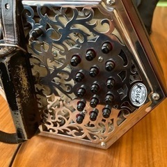 Edgley製アングロコンサーティーナ　C/G調　マイク内蔵！レアコンサーティーナの画像