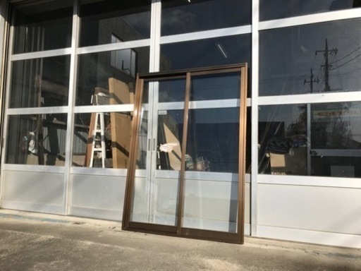 （人気）三協アルミ社　引違いテラスサッシ　単板硝子　在庫品