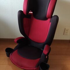 【値下げ】アップリカ ジュニアシート　美品
