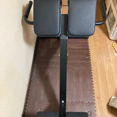 バックエクステンションのトレーニング器具