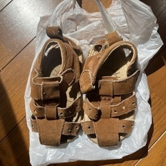 【取引中】ベビーサンダル13cm