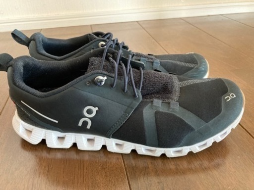 on スニーカー　クラウドテリー　レディース　39サイズ　   25センチ