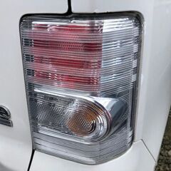 ムーヴコンテ　テールレンズ他