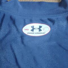 アンダーシャツ　アンダーアーマー　ネイビー　半袖の画像