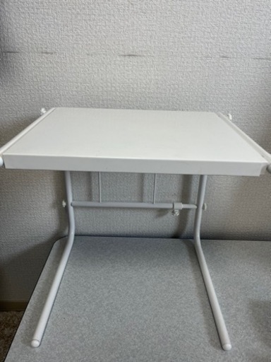 【引き渡し先決定】電子レンジ、トースター棚、黒い棚二つセット