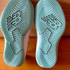 テニス靴の画像