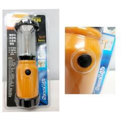 ☆T2483☆ No  battery!　手動充電式ライト①　1個　未使用品の画像