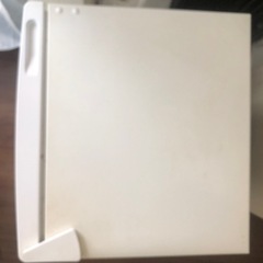 無料の小型冷蔵庫の画像