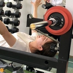 スポーツジムでの受付業務【月30時間3万円＋α】の画像