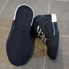 ハイカットスニーカーの画像