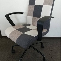 【中古品】オフィスチェア モザイク柄 ファブリックチェア 203-28