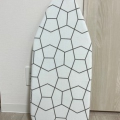  IKEA 卓上アイロン台 100円