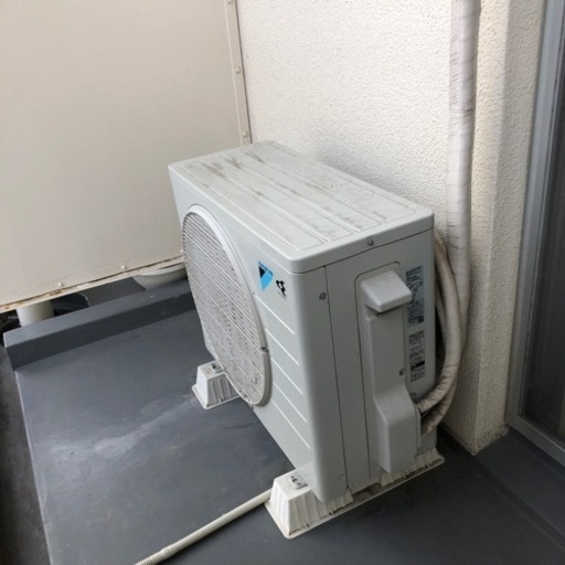 2017年製 生活家電・空調 ダイキン ルームエアコン f22ztcxs-w 2021年 6畳