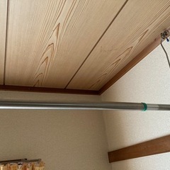 物干し竿2本の画像