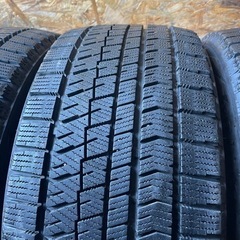 希少　BRIDGESTONE ブリヂストン　ブリジストン　VRX3 245/45R17 スタッドレス タイヤ　2017年製　17インチ