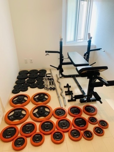 ベンチ　バーベル　ダンベル  シャフト アイロテック　ホームジム　筋トレ　プレート合計136kg