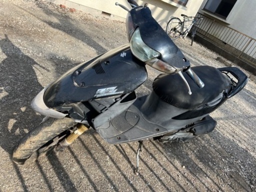 バイク Suzuki ZZ