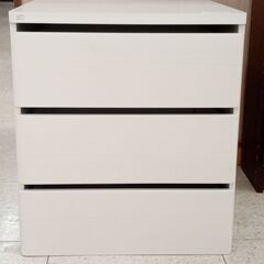 ★ジモティ割あり★  チェスト クリーム H62.7×D56×W...