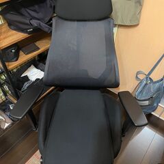 DEVAISE オフィスチェア オットマン付き 160°リクライニング をお譲りいたします。の画像