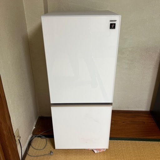 【受け渡し先決定】　2018年製　シャープ　冷蔵庫