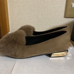 茶色 韓国 ぺったんこ   パンプス フラット 茶色 入学式 卒業式 ファー付きの画像