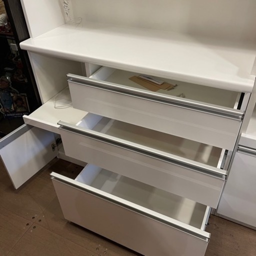 【売約済み】松田家具　ビガー　レンジ　食器棚　レンジボード　キッチン収納　スムースクローズ　モイス　ゆっくり閉まる　フルレール　引き出
