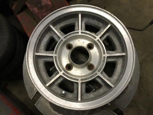 車のパーツ DUNLOP Topy 13x5.5/6J 114.3