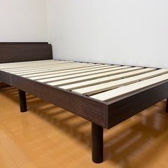 シングル ベッドフレーム 2口コンセント付 3段階高さ調整の画像