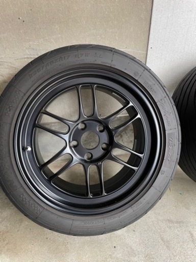 エンケイ　rpf1 17インチ　9.0j