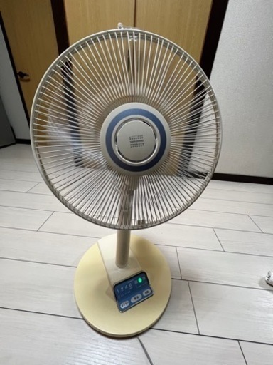 【中古】扇風機　タイマー機能＆風量調整付き！