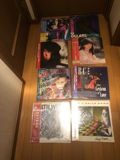 決まりました！シングルレコードLPレコード合わせて100枚位！他の投稿みてねm(_ _)m