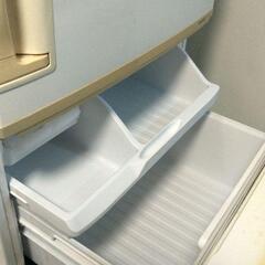 【無料】シャープ 冷蔵庫 3ドア 両開き(車の無い方は配送も相談のります)の画像