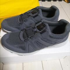 ティゴラ　ダイヤルロックシューズ