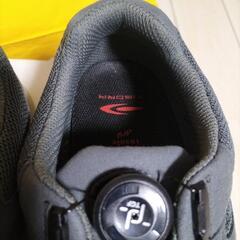 ティゴラ　ダイヤルロックシューズの画像