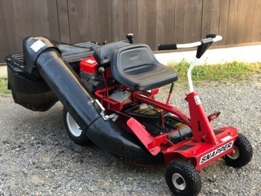 ロビンエンジンSNAPPER　HI-VAC　草刈機