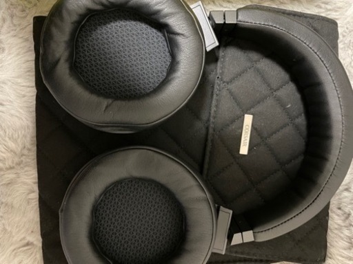 【美品】CORSAIR VIRTUOSO RGB XT BLACK