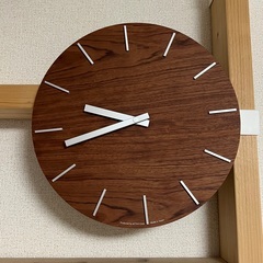 壁掛け時計　アクタス