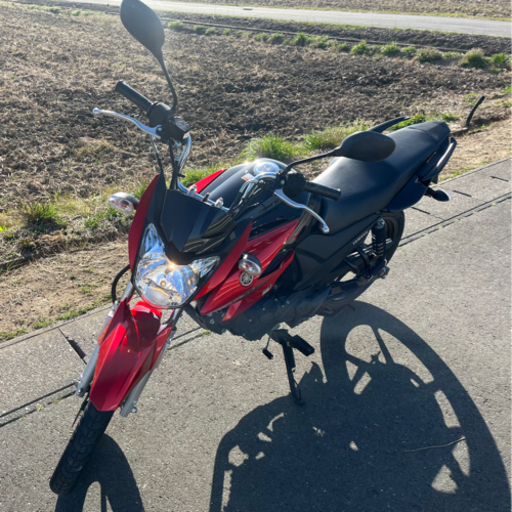 ヤマハ　フェザー　125 YS Fazer 原付2種　MT車