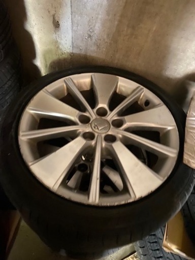 クラウンハイブリッド純正