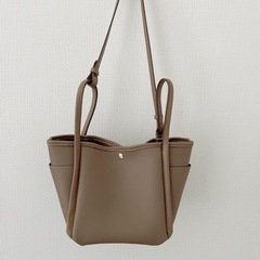 美品　レディース　バッグ