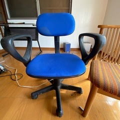 椅子2脚、多少汚れはあります。の画像