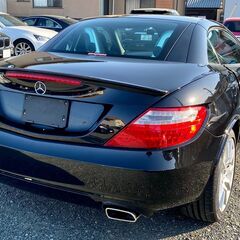 他の自社ローン店よりも安く乗れます!!予審審査に自信の無い方、安心してどうぞ！かっこいいSLK　オープンでドライブ目立っちゃいましょ♡♡の画像