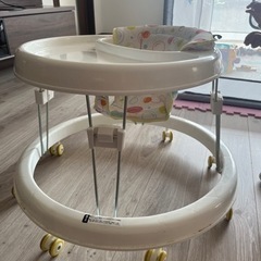 歩行器 ベビーウォーカー  テーブル付き 折りたたみ 歩く練習 円形の画像